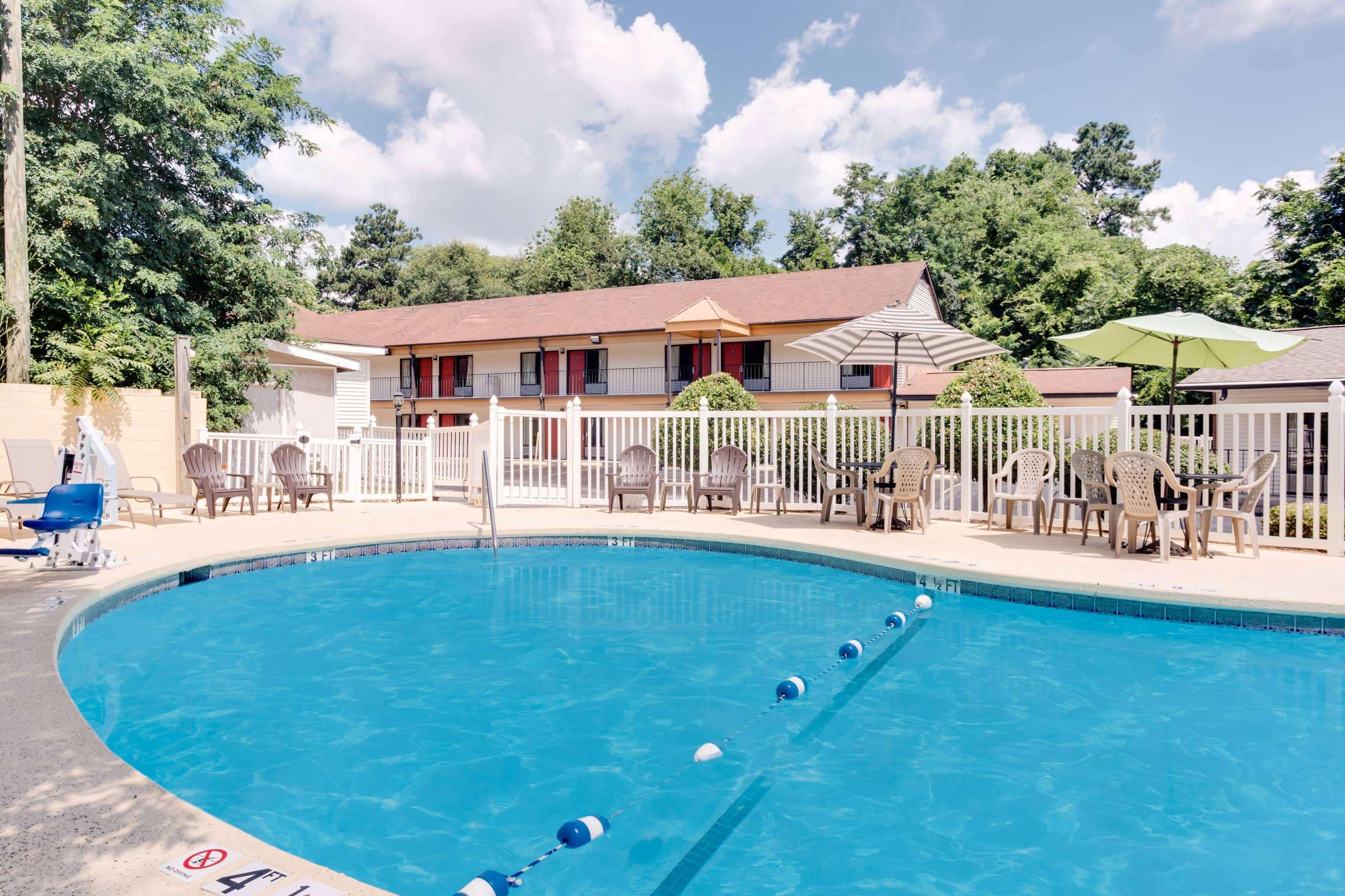 Americas Best Value Inn Aiken Buitenkant foto
