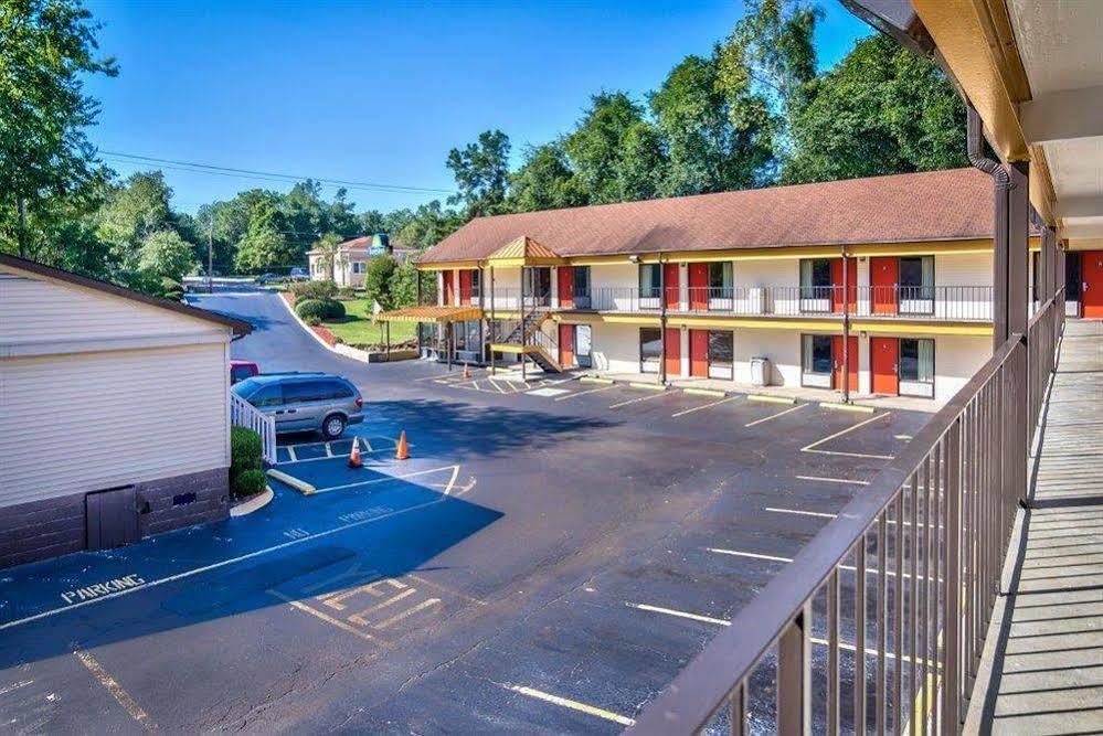 Americas Best Value Inn Aiken Buitenkant foto