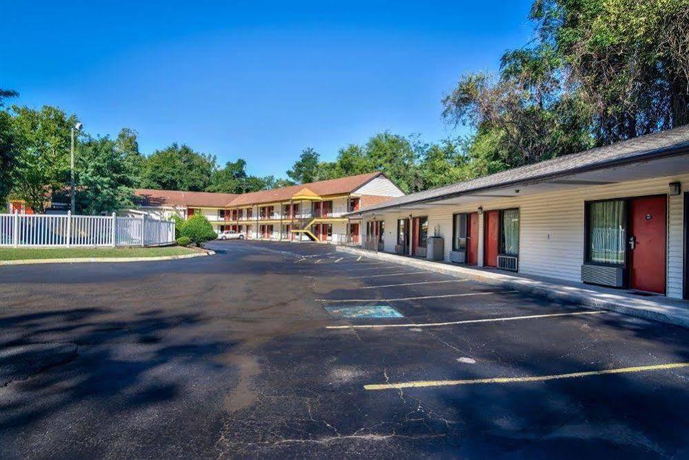 Americas Best Value Inn Aiken Buitenkant foto